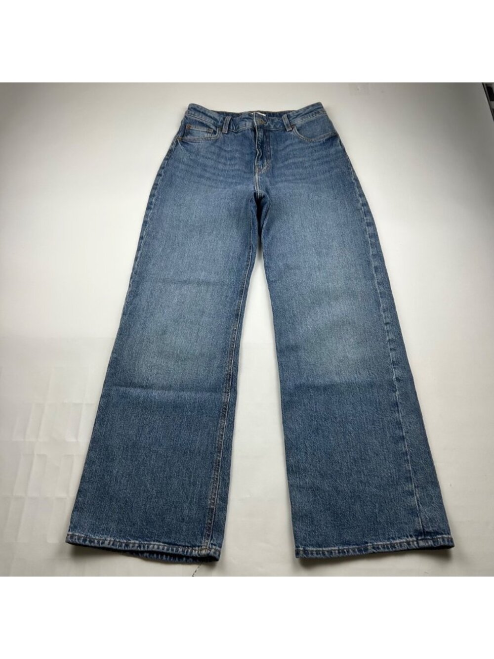 H&M Medium Wash Denim High Rise Wide Leg Jeans 10